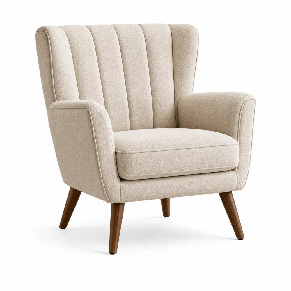 Sillón de poliéster beige con patas de madera maciza