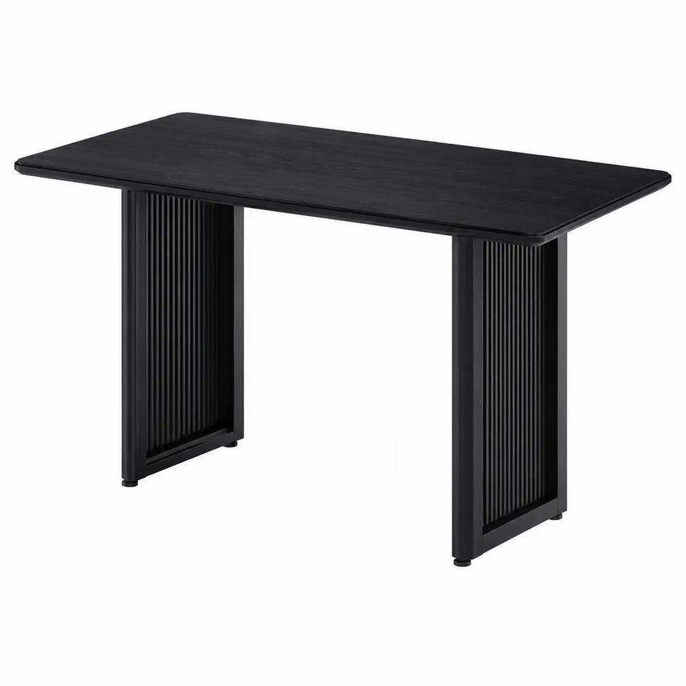 Mesa de comedor de madera negra
